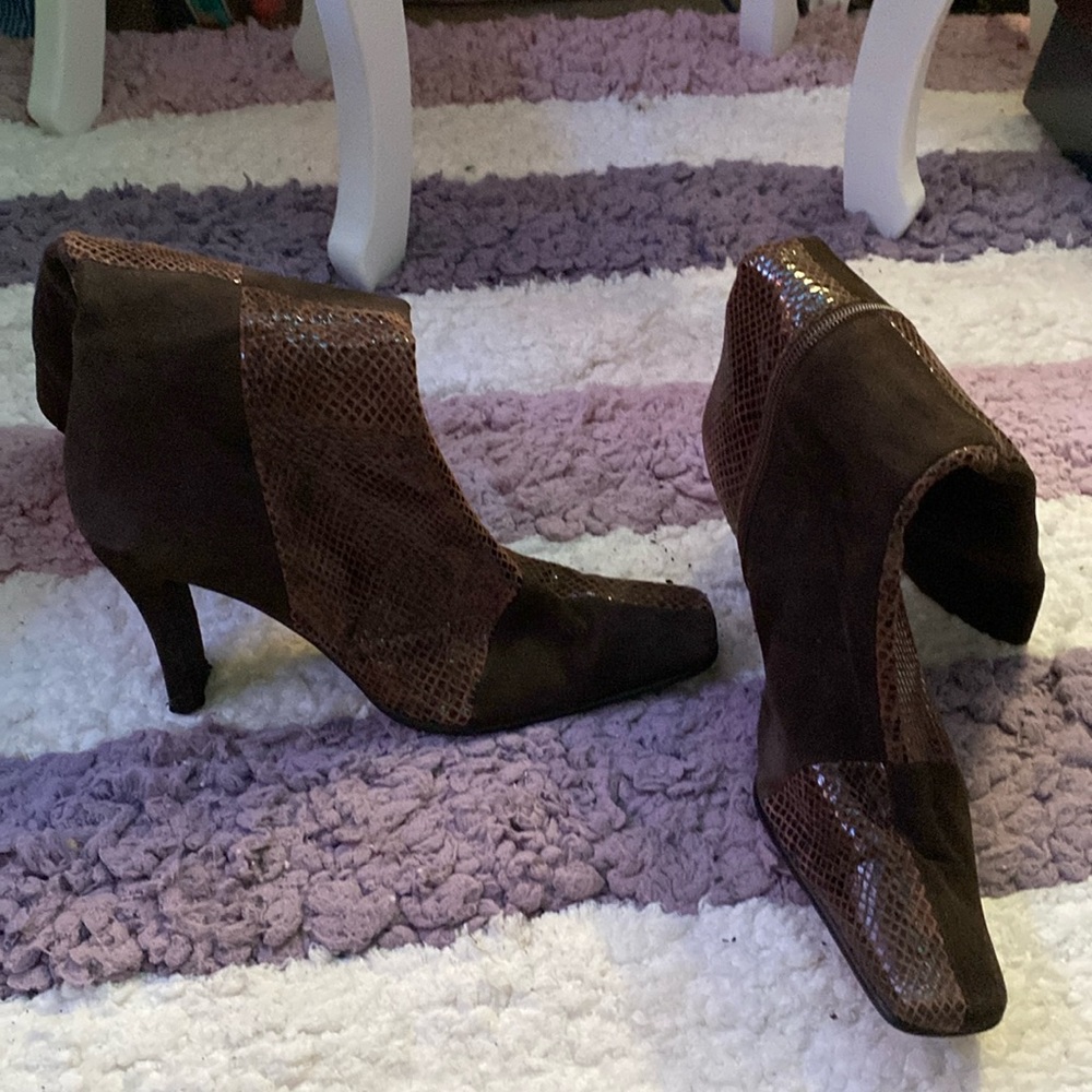 Proxy heels